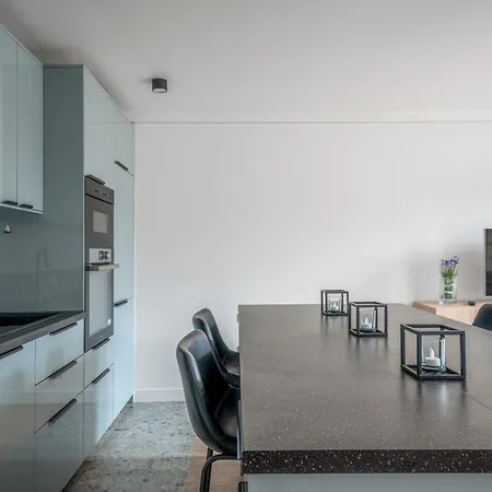 Le Soleil Classe 3 Etoiles Charme & Vue Chapelle Royale Apartment Versailles