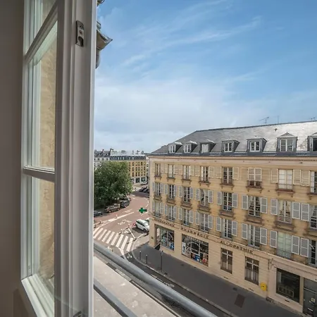 Le Soleil Classe 3 Etoiles Charme & Vue Chapelle Royale